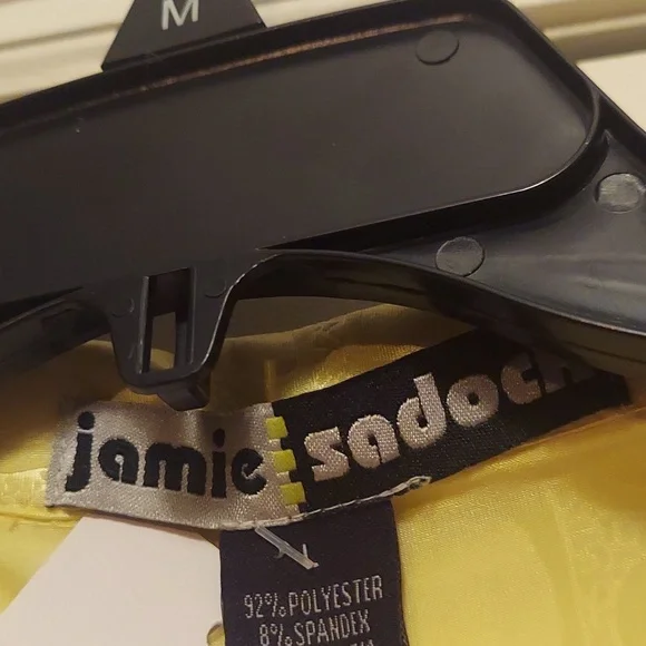 Women's bright Yellow Jamie Sadock golf Jacket - Picture 5 of 8